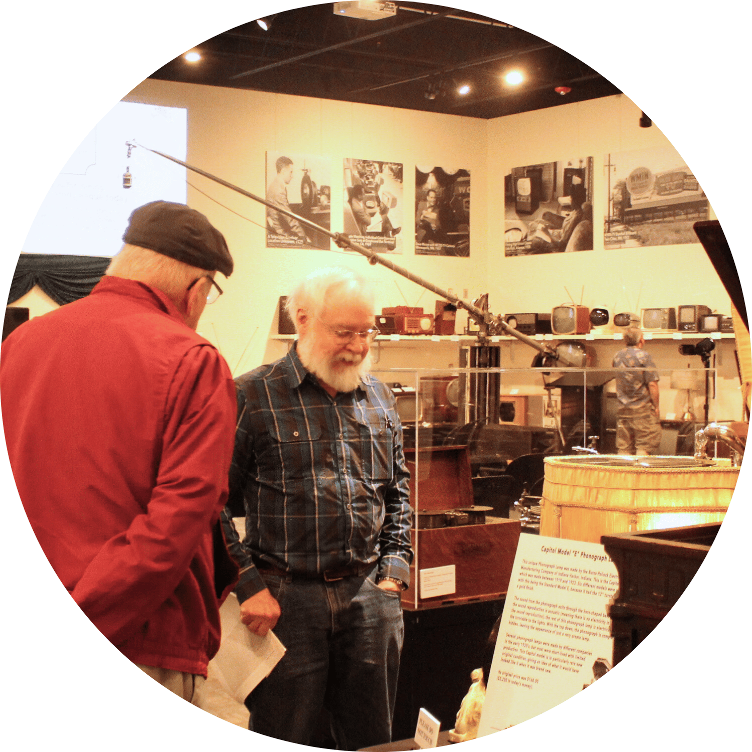 guests at the pavek museum